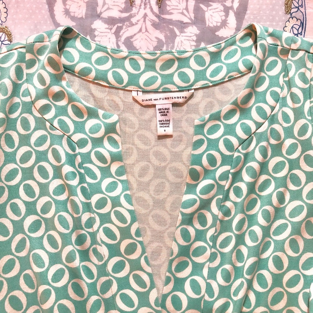 DVF Melicent Green O Print 3/4 Sleeve Wrap Dress - Picture 7 of 8